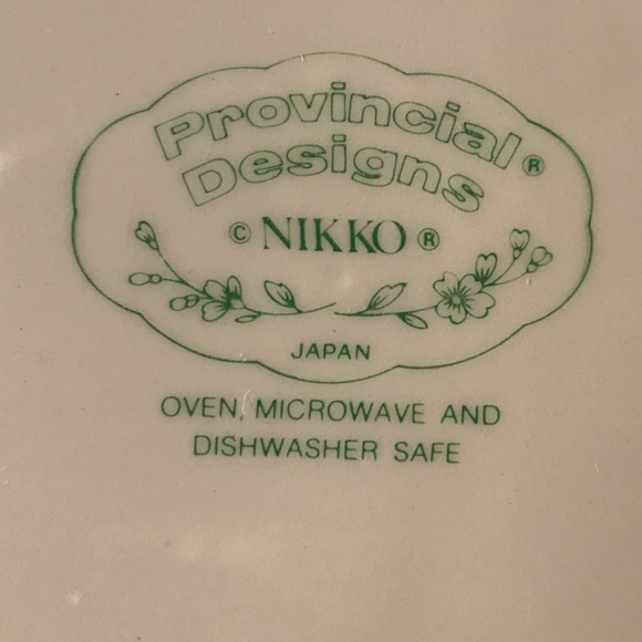 Set Of 4 “Dauphine” By Nikko Salad/Dessert Plates Provincial Designs 7” - Picture 8 of 8